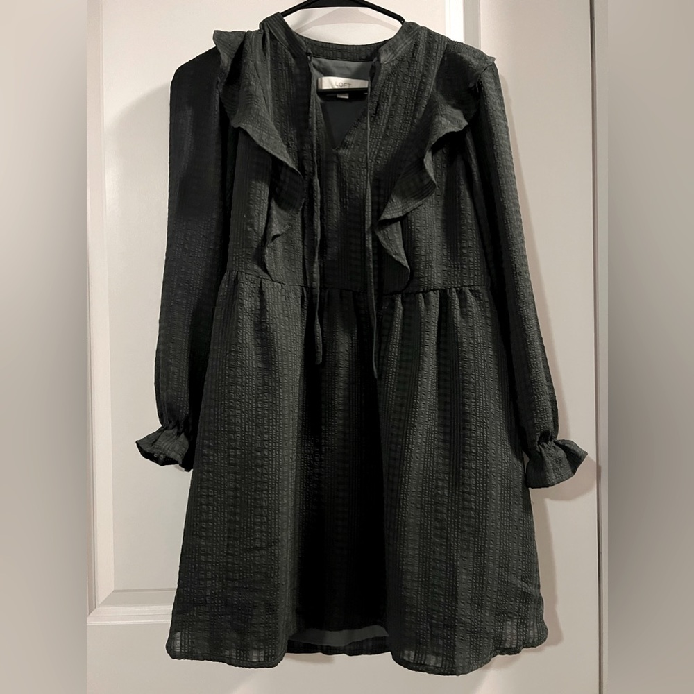 Long sleeve dark green ruffle tie detail mini dress. Size XXSP, LOFT